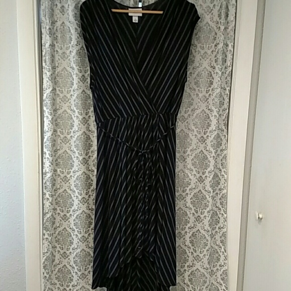 Pure Energy Dresses & Skirts - 3/$20🌈 Pure Energy faux wrap dress